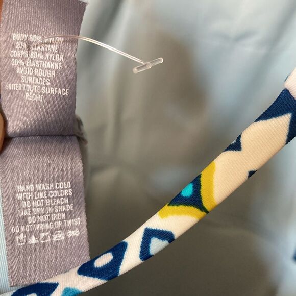 Aerie New Cut Out Halter Blue Yellow Geometric One Piece Swimsuit Size XL - Picture 5 of 6